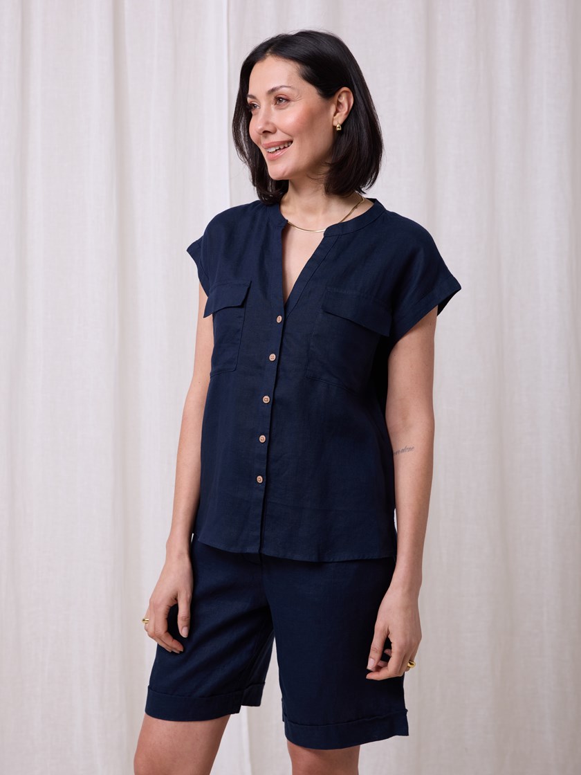 7511536 EM6 7511536_EM6-MARIEPHILIPPE-H25-Modell-Front_chn=match_8890_Meghan lintopp EM6.jpg_Front