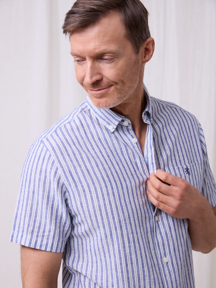 Elia stripete skjorte 7511546_EDZ-REDFORD-H25-Modell-Front_chn=match_5239.jpg_Front||Front
