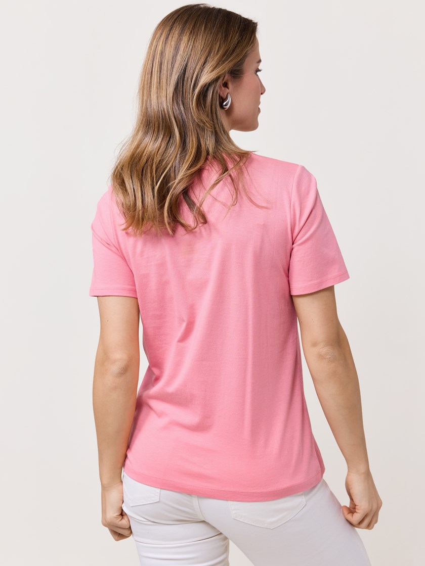 7511608 MNZ 7511608_MNZ-VAVITE-S25-Modell-Back_chn=match_7294_Ava t-skjorte MNZ.jpg_Back