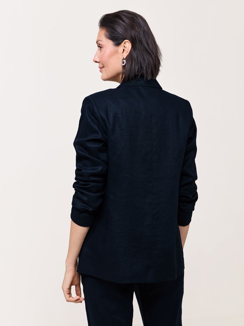 7511621 EM6 7511621_EM6-MARIEPHILIPPE-S25-Modell-Back_chn=match_2543_Meghan linblazer EM6.jpg_Back