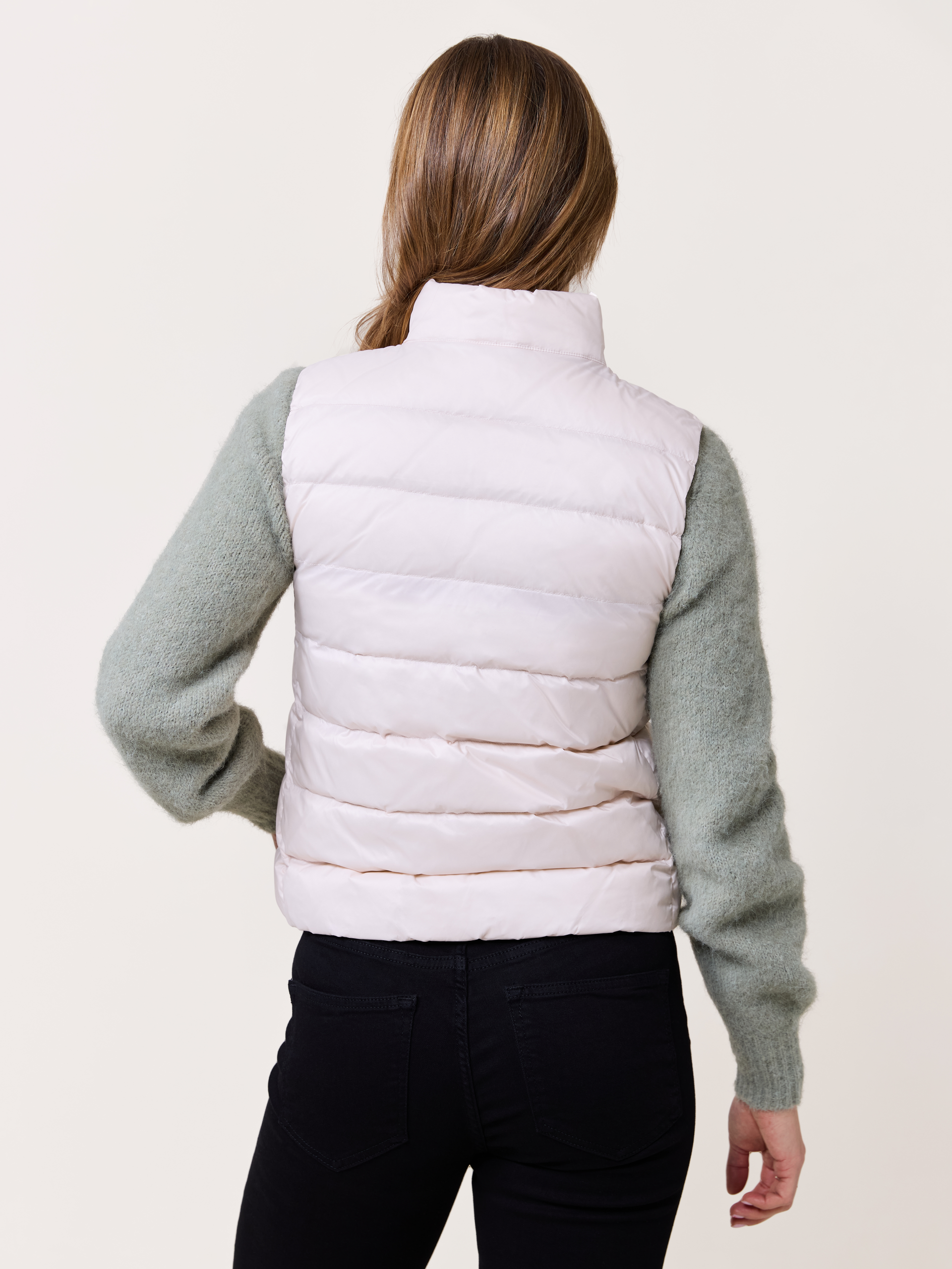 Gianna dunvest 7511632_A9S-VAVITE-S25-Modell-Back_chn=match_7421_Gianna dunvest A9S_Gianna dunvest A9S 7511632.jpg_Back||Back