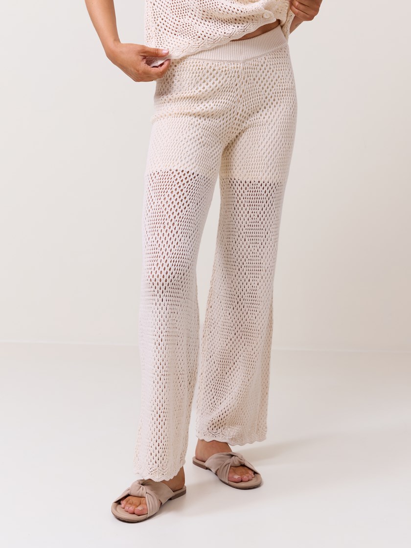 7511654 O73 7511654_O73-DONNA-H25-Modell-Front_chn=match_9320_Magnolia bukse O73.jpg_Front||Front