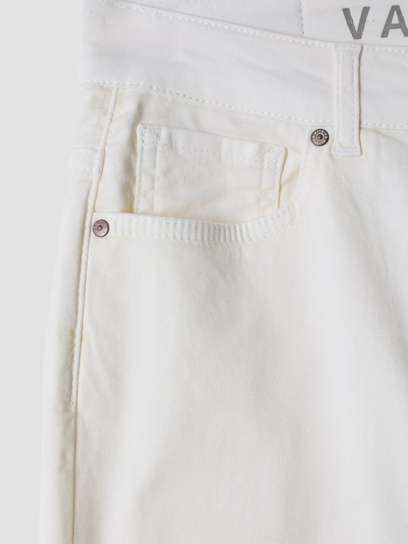 7511670 O63 7511670_O63-VAVITE-S25-Front_7216_Sophia straight jeans.jpg_Front||Front