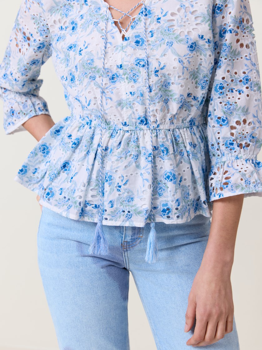 7511681 S49 7511681_S49-MARIEPHILIPPE-H25-Modell-Front_chn=match_6978_Cindy bluse S49.jpg_Front||Front