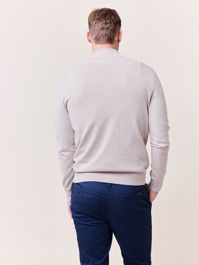 7511695 I2X 7511695_I2X-REDFORD-S25-Modell-Back_chn=match_853_Bradley zip genser I2X.jpg_Back||Back