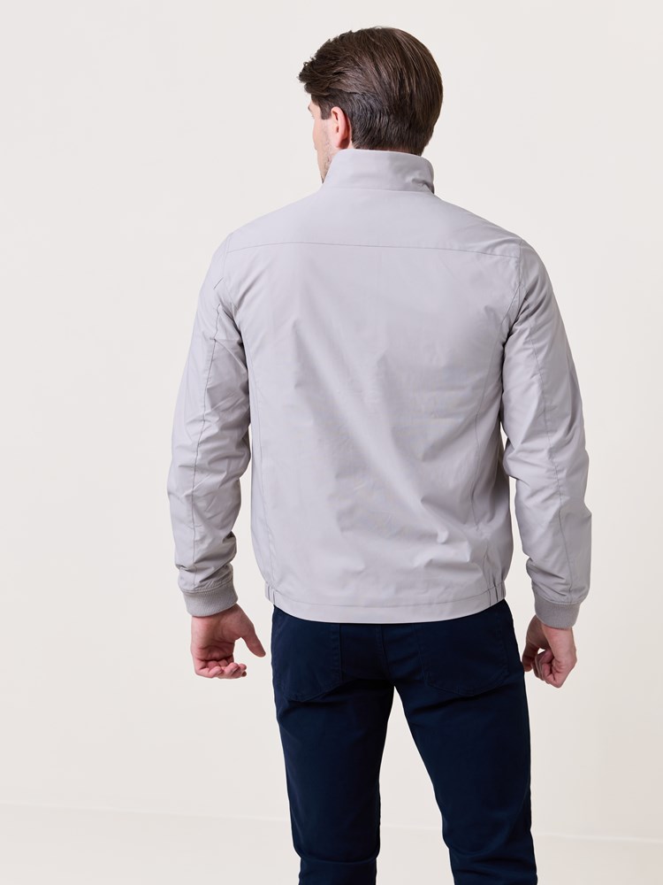 Sorrento jakke 7511697_I4P-MARIOCONTI-S25-Modell-Back_chn=match_4570_Sorrento jakke I4P_Sorrento jakke I4P 7511697.jpg_Back