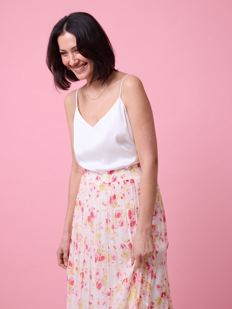 Magdalena maxiskjørt 7511753_MNU-MARIEPHILIPPE-H25-Modell-Front_chn=match_5082_Magdalena maxiskjørt MNU_Magdalena maxiskjørt MNU 7511753.jpg_Front||Front