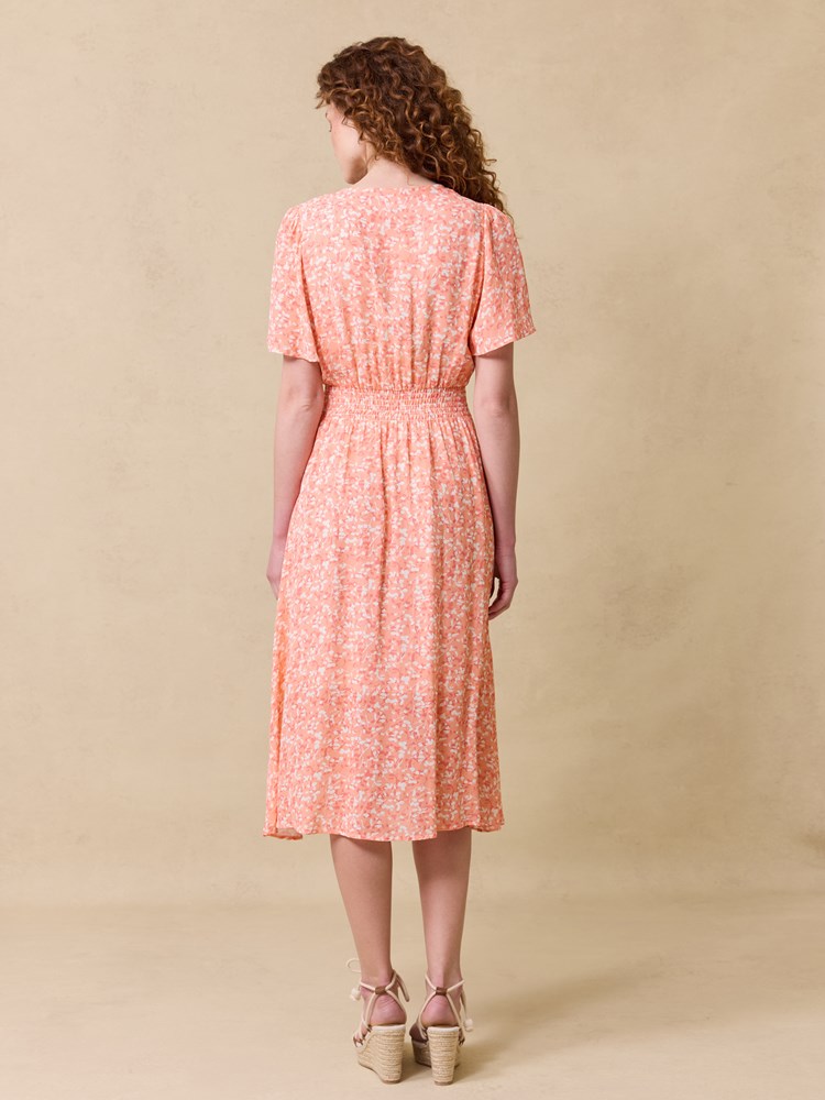 Margeau kjole 7511759_S40-JEANPAUL-H25-Modell-Front_7936_Margeau kjole MKY 7511759.jpg_