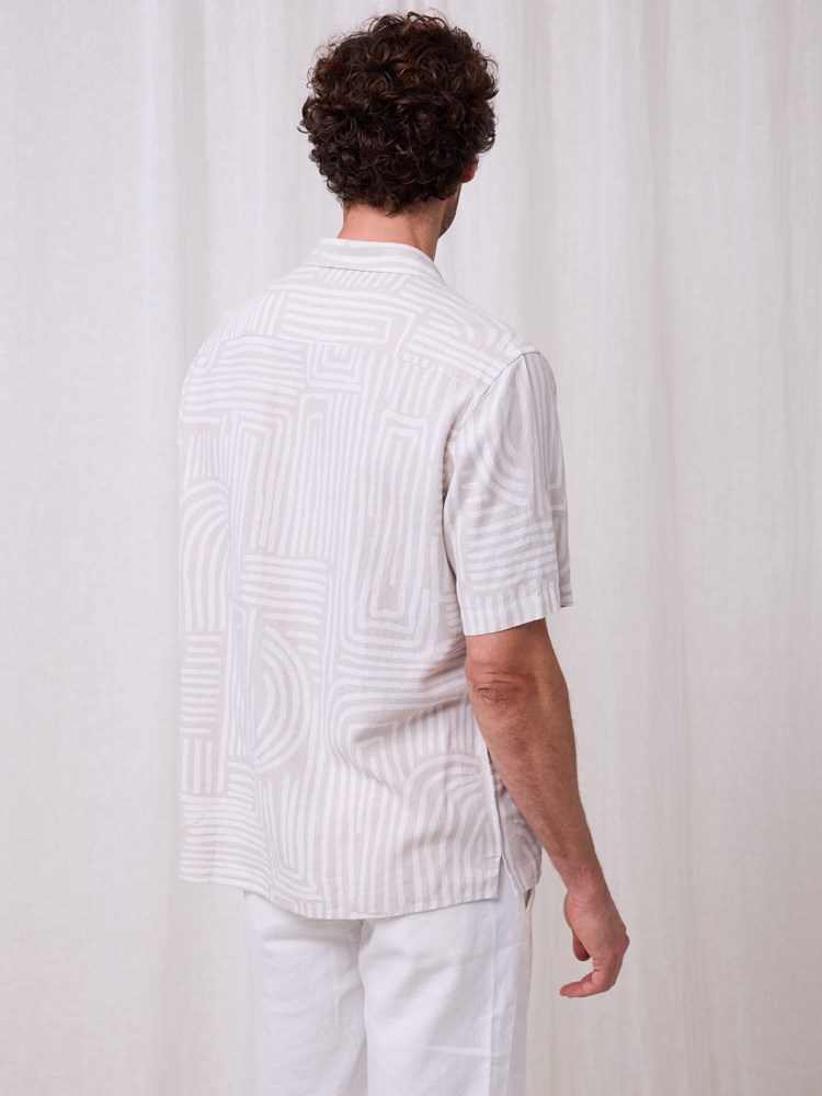 Dario printet skjorte 7511846_I3O-MARIOCONTI-H25-Modell-Front_chn=match_7080_Dario printet skjorte I3O.jpg_Front||Front