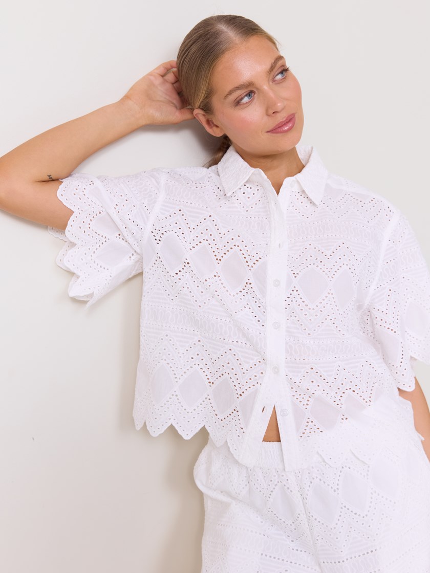 7511881 O68 7511881_O68-DONNA-H25-Modell-Front_chn=match_3397_Jasmine skjorte O68.jpg_Front||Front