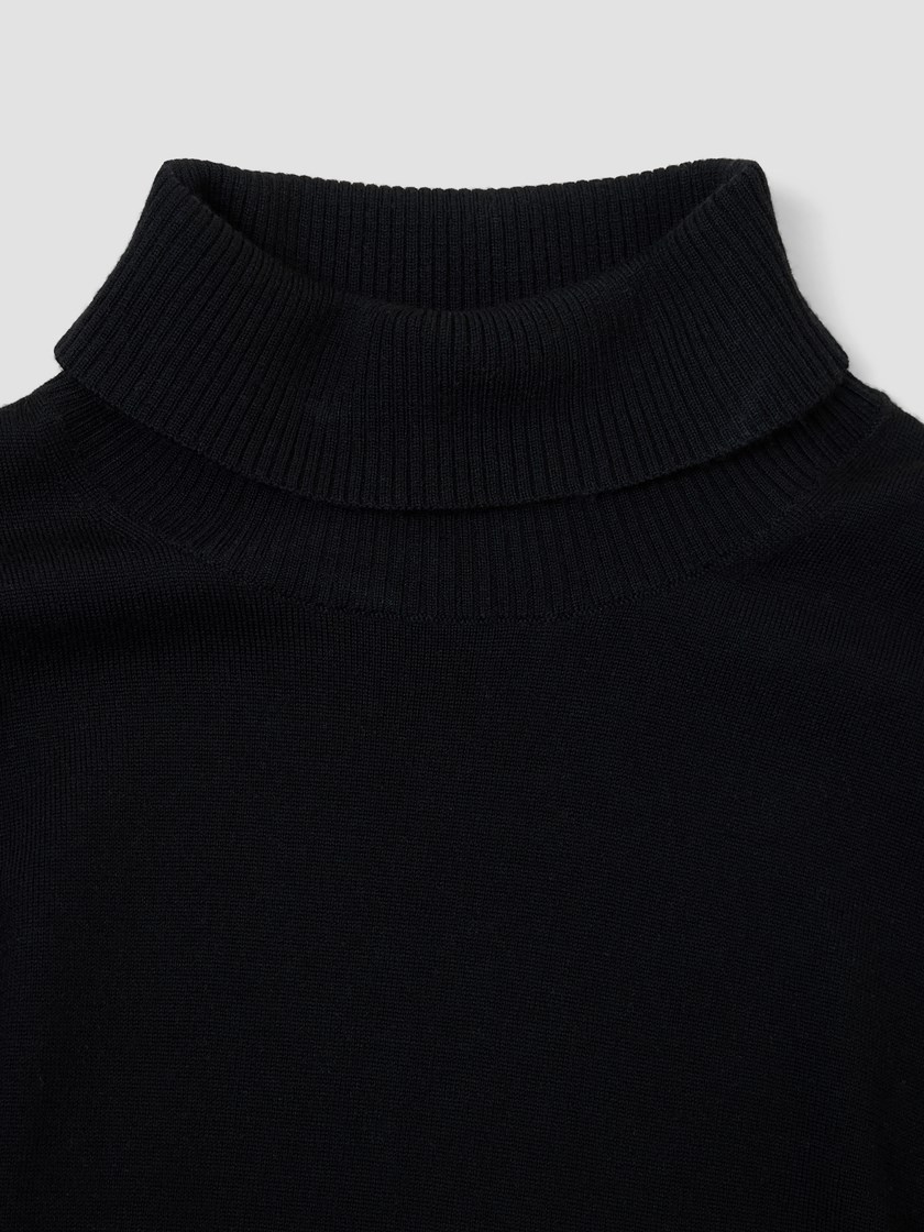 7511899 CAD 7511899_CAD-MarioConti-A25-front1_Berto merino høyhalset genser CAD.jpg_Front||Front