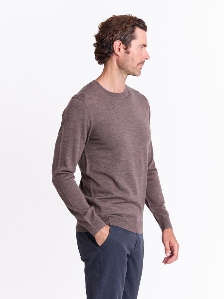 Berto merino genser 7511902_AN9-MARIOCONTI-A25-Modell-Front_chn=match_6632_Berto merino genser AN9_Berto merino genser AN9 7511902.jpg_Front||Front