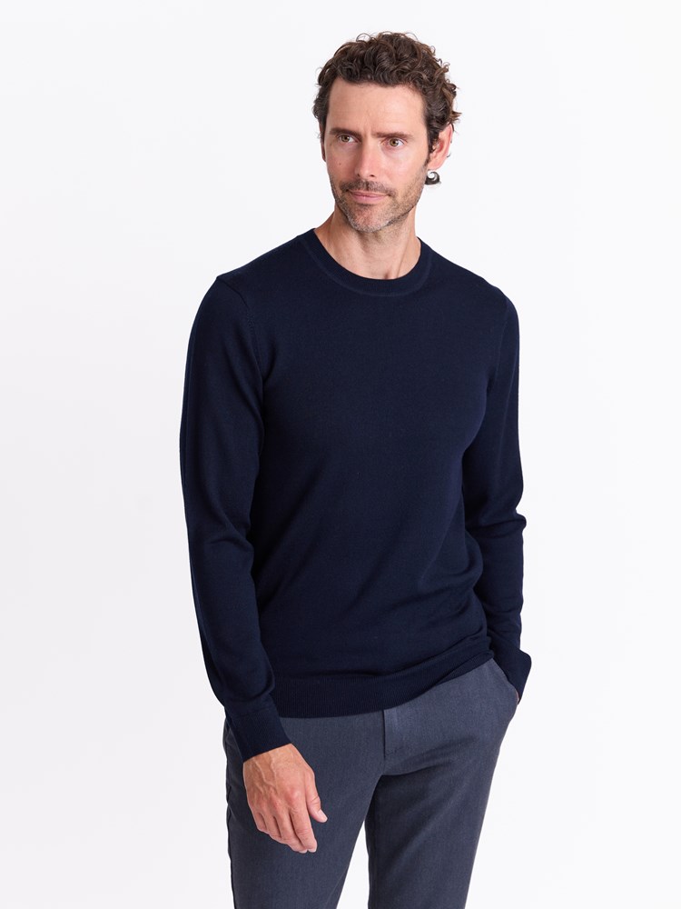 Berto merino genser 7511902_C27-MARIOCONTI-A25-Modell-Front_chn=match_9072_Berto merino genser C27_Berto merino genser C27 7511902.jpg_Front||Front