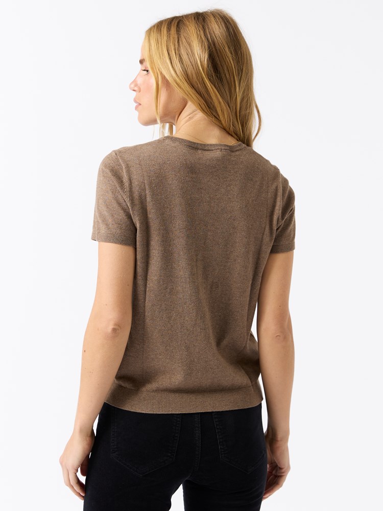 Angie genser 7511983_AGG_Jean Paul_Angie Genser_A25 (1)_Angie genser AGG_Angie genser AGG 7511983.jpg_