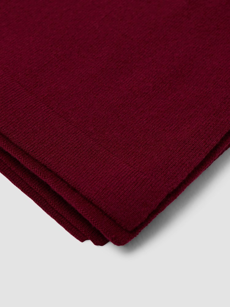 Vita merinoskjerf 7512036_MWH-MARIEPHILIPPE-A25-Front_1981_Vita merinoskjerf_Vita merinoskjerf MWH_Vita merinoskjerf MWH 7512036.jpg_Front