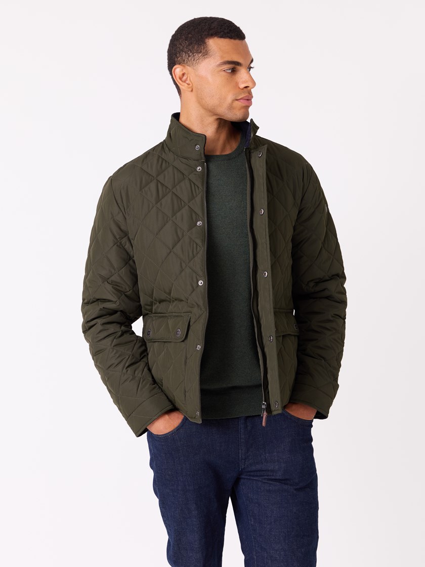 7512220 GOY 7512220_GOY-JEANPAUL-A25-Modell-Front_7746_Raphael quiltjakke GOY.jpg_