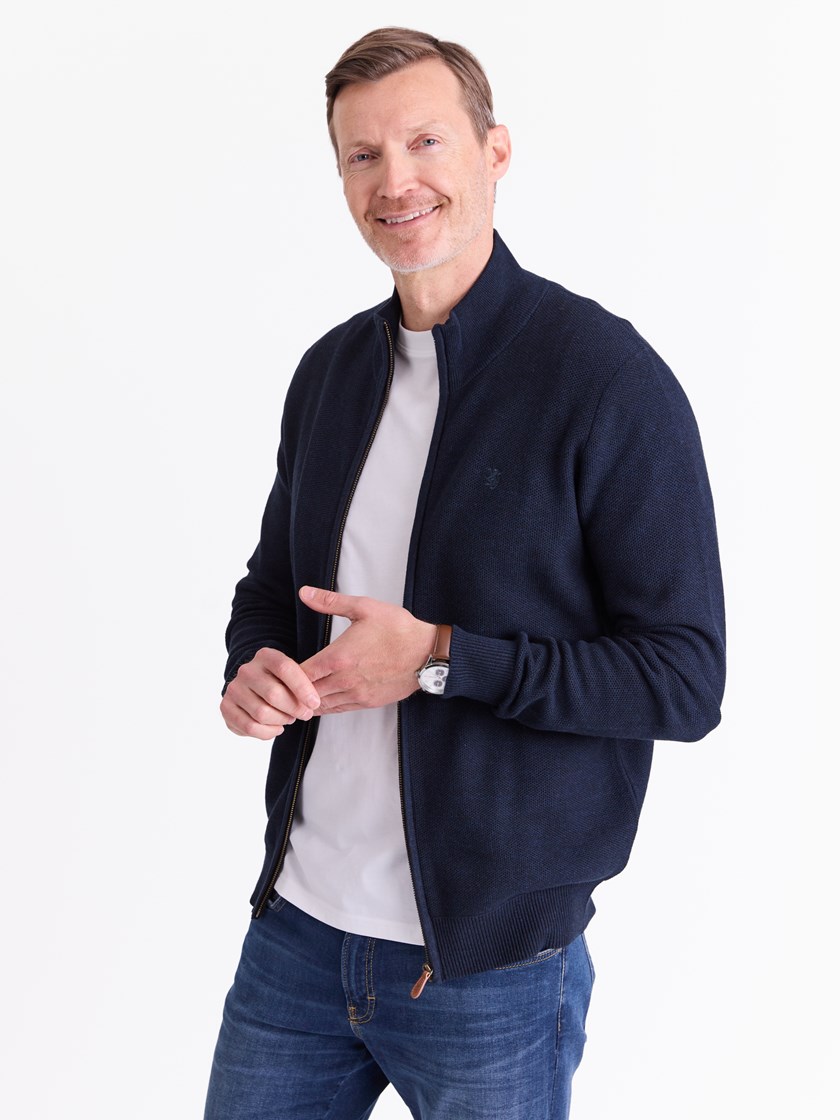 7512244 EGC 7512244_EGC-REDFORD-A25-Modell-Front_chn=match_2108_Maddison cardigan EGC.jpg_Front||Front