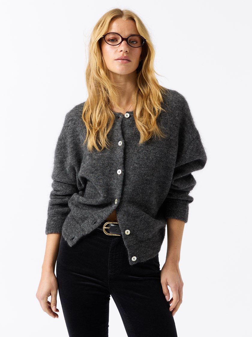 7512247 IGG 7512247_IGG_Jean Paul_Adele Cardigan_A25 (5)_Adele cardigan IGG.jpg_