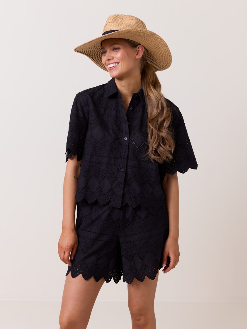 7512257 A8Q 7512257_A8Q-DONNA-H25-Modell-Front_chn=match_9278_Avola stråhatt A8Q.jpg_Front||Front