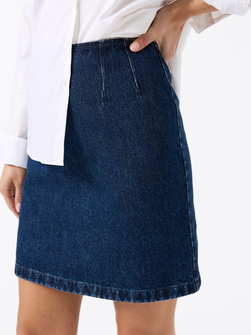 7512345 D03 7512345_D03_Jean Paul_Fia Denim skjørt_A25 (2)_Fia denimskjørt D03_Fia denimskjørt D03 7512345.jpg_