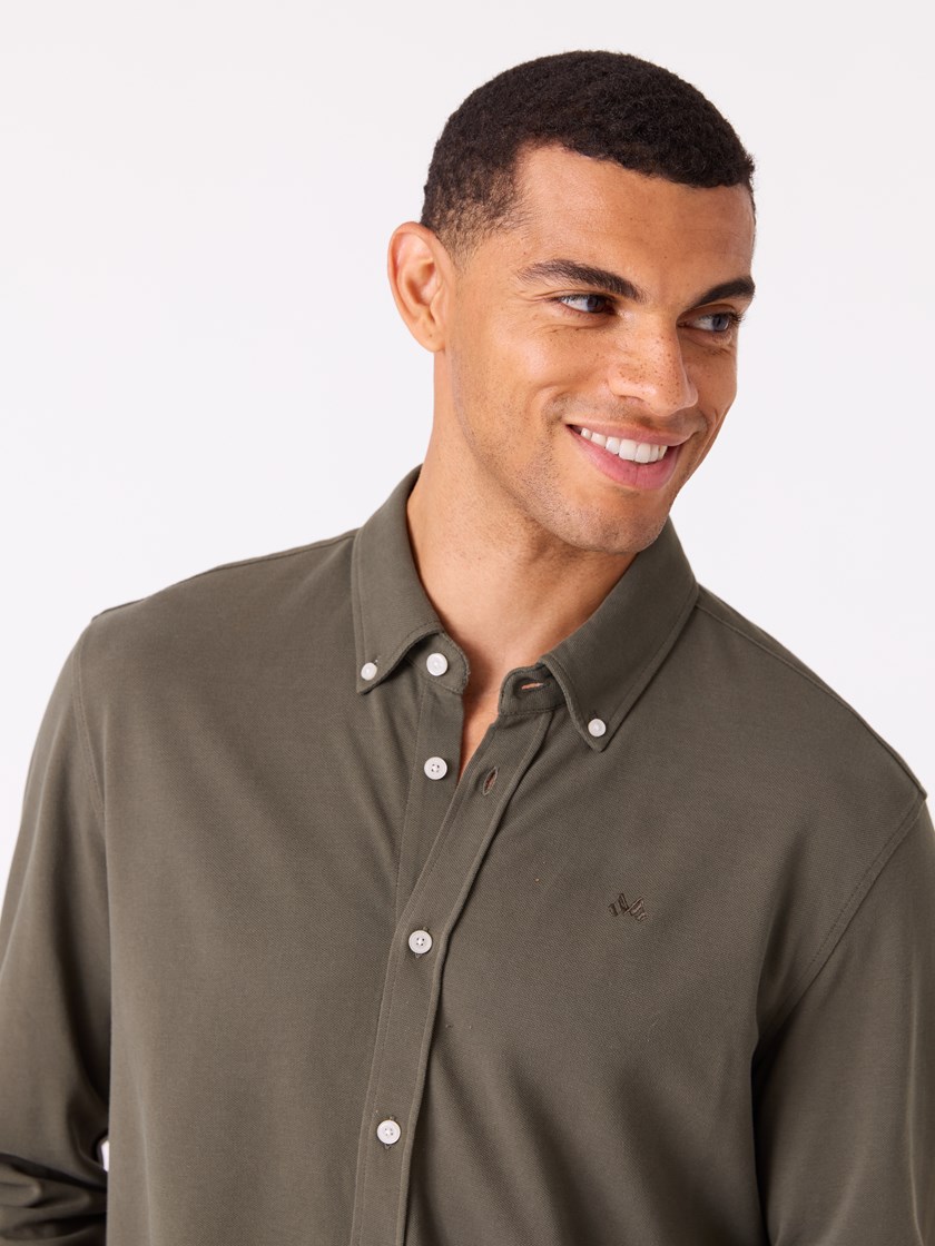 7512369 GUC 7512369_GUC-JEANPAUL-A25-Modell-Front_5855_Dominique pique skjorte GUC 7512369.jpg_Front||Front