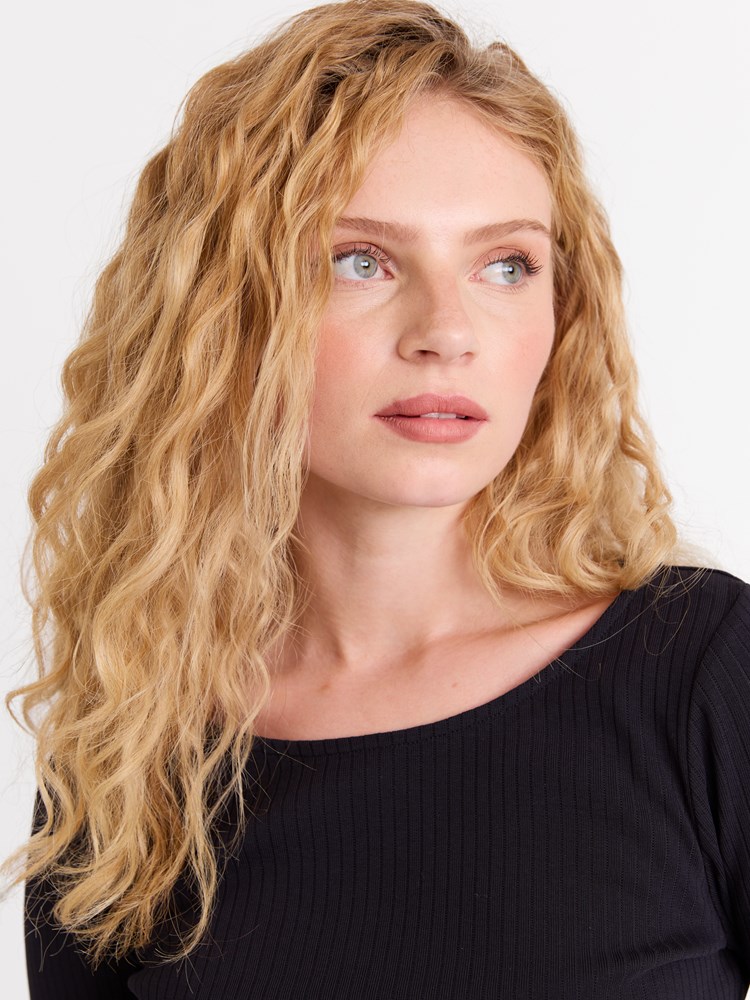 Selda genser 7512387_C25_Jean Paul_Selda Genser_A25 (3)_Selda genser C25_Selda genser C25 7512387.jpg_