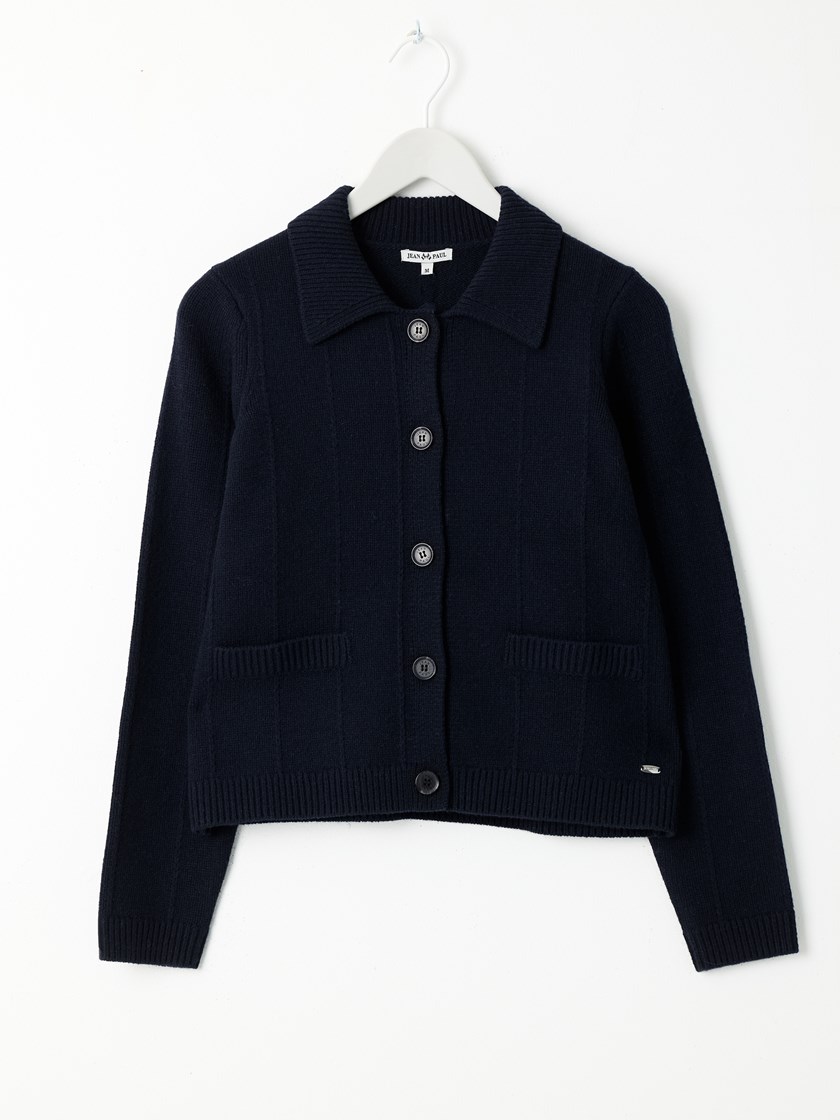 7512397 EM6 7512397_EM6-JEANPAUL-A25-Front_4343_Yasmine cardigan EM6.jpg_Front||Front