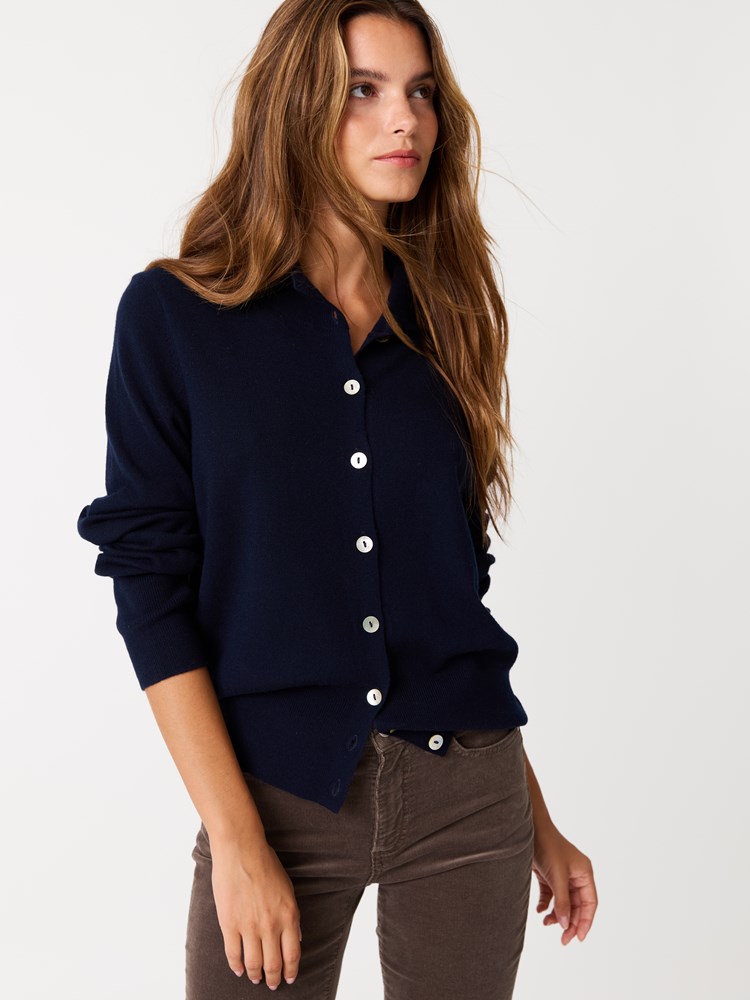 Manel cardigan i merinoull 7512415_EM6_Jean Paul_Manel Cardigan_A25 (3)_Manel cardigan i merinoull EM6_Manel cardigan i merinoull EM6 7512415.jpg_