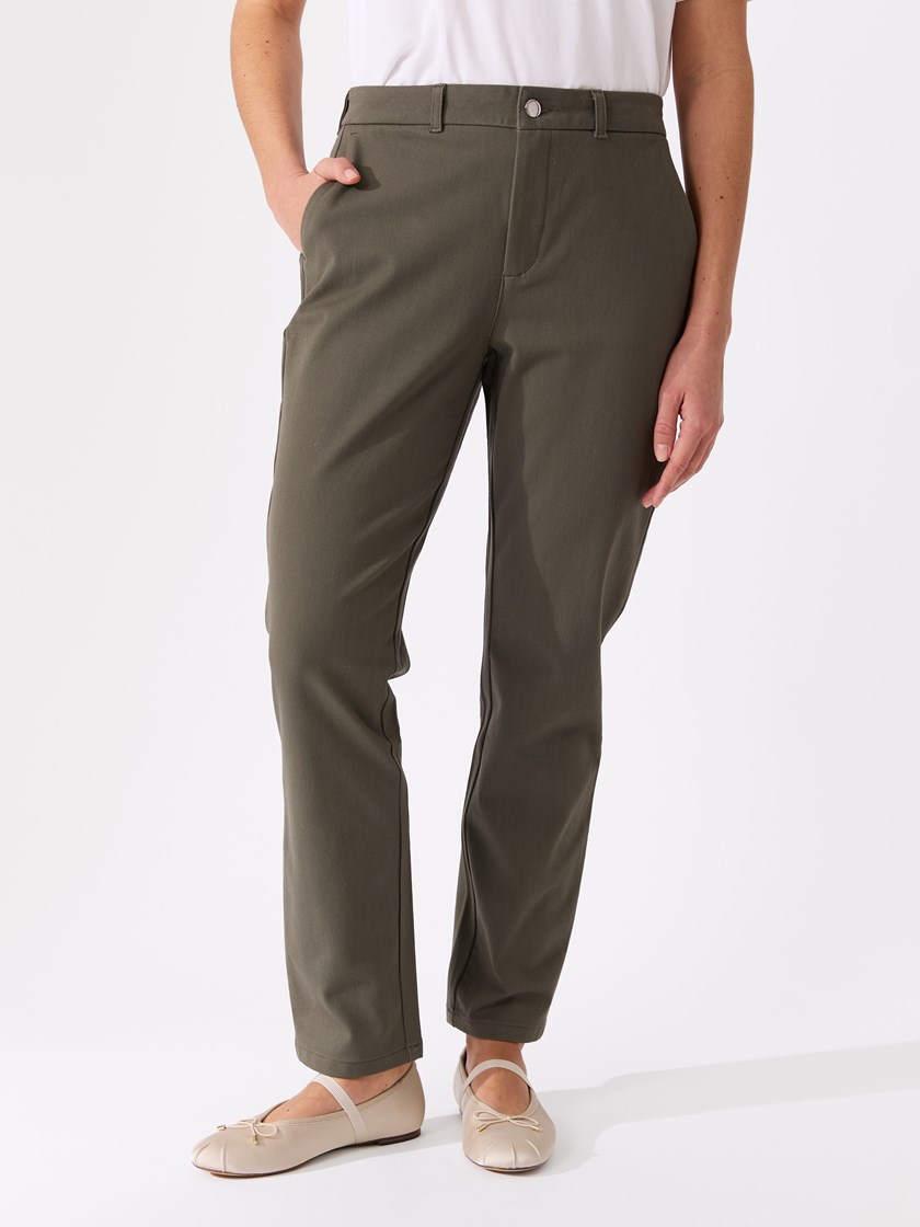 7514241 R31 7512494_O0R 20_R31_Paris chinos R31.jpg_