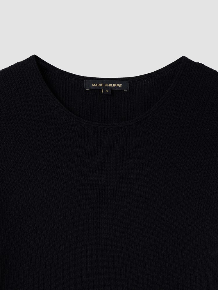 Susanne rundhals merinogenser 7512519_ID2-MARIEPHILIPPE-A25-Front_9621_Susanne rundhals merinogenser ID2_Susanne rundhals merinogenser ID2 7512519.jpg_Front||Front