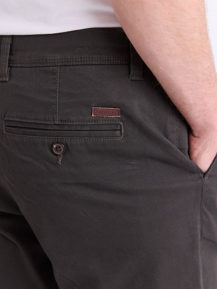 Christer struktur chinos 7512527_I7R-REDFORD-A25-Modell-Back_chn=match_236_Christer struktur chinos I7R 7512527.jpg_Back||Back