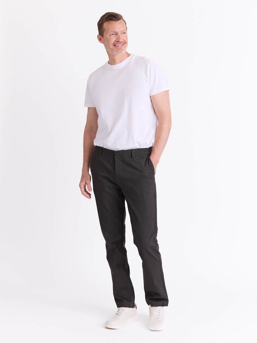 7512527 I7R 7512527_I7R-REDFORD-A25-Modell-Front_chn=match_2120_Christer struktur chinos I7R.jpg_Front||Front