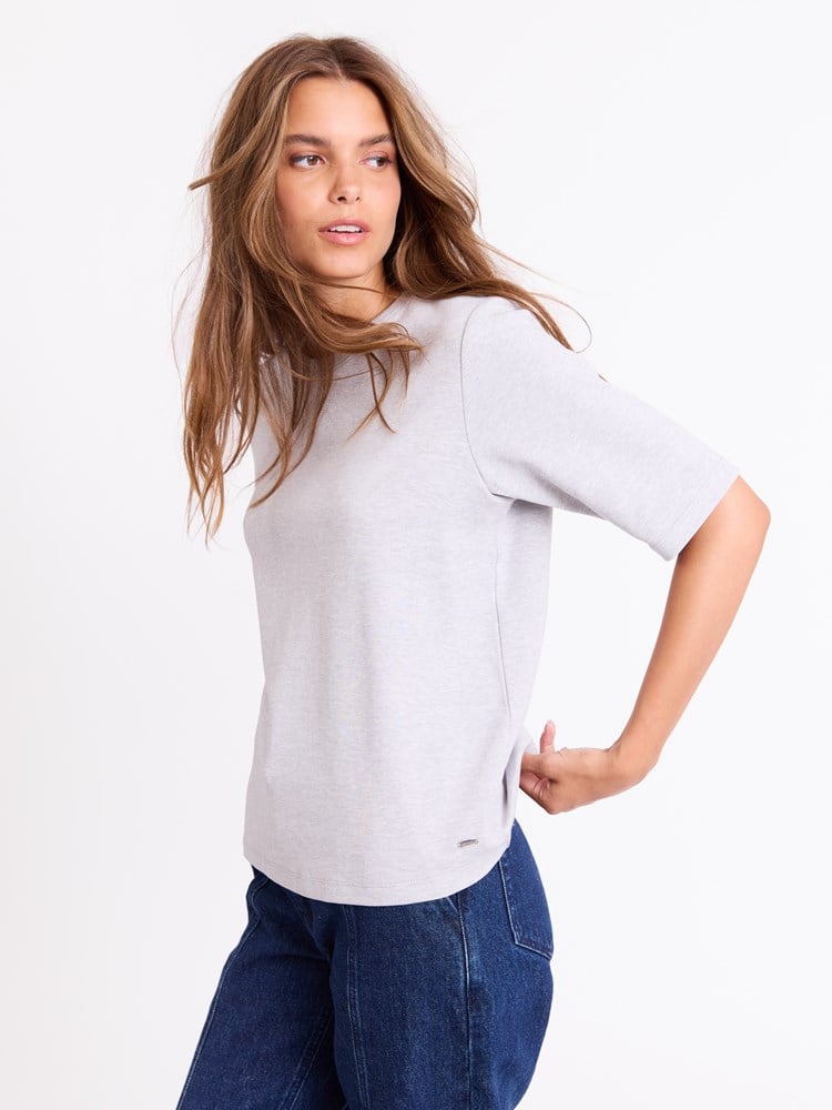 Annie t-skjorte 7512536_I3L_Jean Paul_Annie Tee_A25 (3)_Annie t-skjorte I3L_Annie t-skjorte I3L 7512536.jpg_