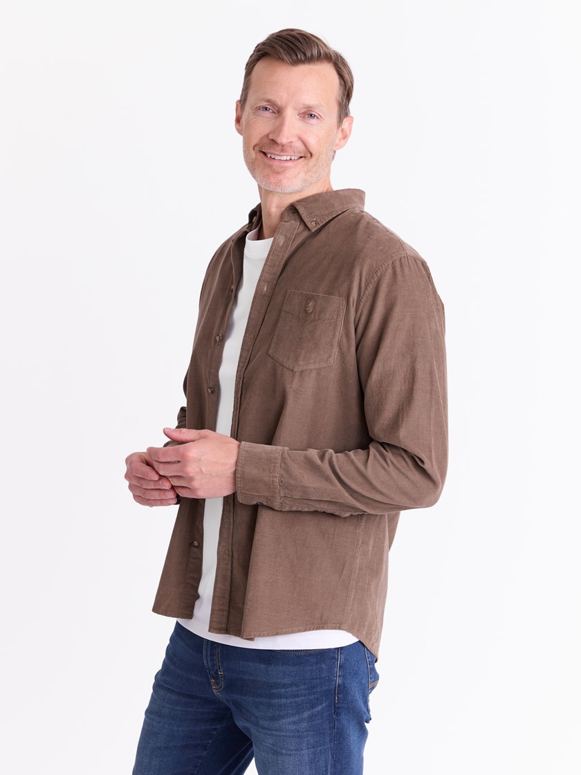 7512558 ADT 7512558_ADT-REDFORD-A25-Modell-Right_chn=match_9495_Corduroy skjorte ADT 7512558.jpg_Right||Right