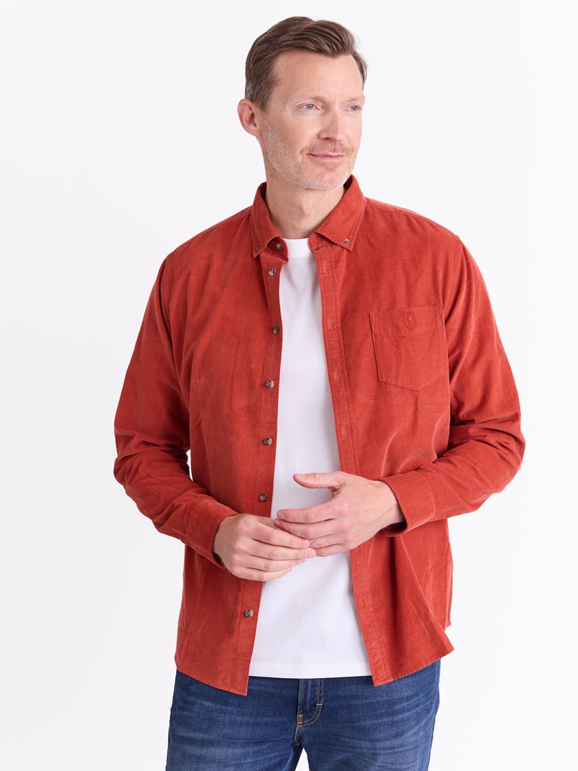 7512558 AHW 7512558_AHW-REDFORD-A25-Modell-Front_chn=match_9483_Corduroy skjorte AHW.jpg_Front||Front