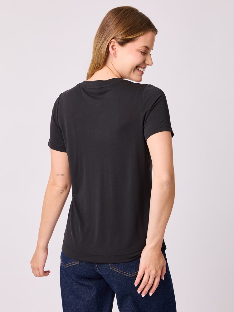 Lisa t-skjorte 7512583_ID2-DONNA-A25-Front_5581_Lisa t-skjorte_Lisa t-skjorte ID2.jpg_Front