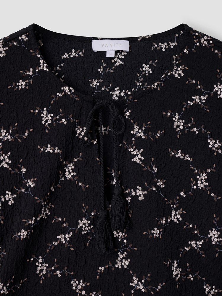 Elina bluse 7512600_ID2-VAVITE-A25-Front_9358_Elina bluse ID2_Elina bluse ID2 7512600.jpg_Front||Front