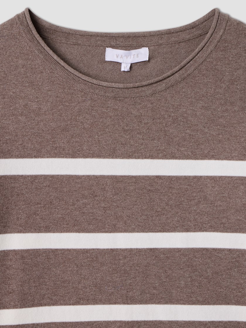 7512632 AGP 7512632_AGP-VAVITE-A25-Front_5562_Lucilla genser AGP_Lucilla genser AGP 7512632.jpg_Front