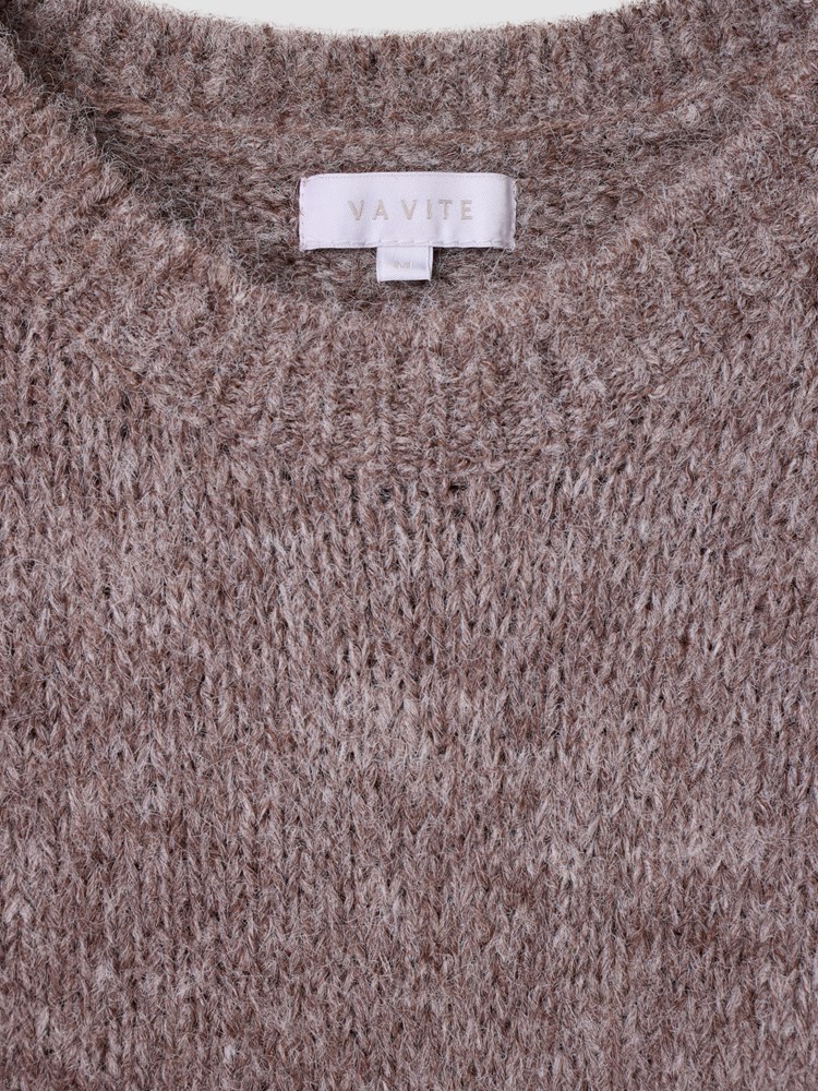 Kallie genser 7512634_AGP-VAVITE-A25-Front_2946_Kallie genser_Kallie genser AGP_Kallie genser AGP 7512634.jpg_Front||Front