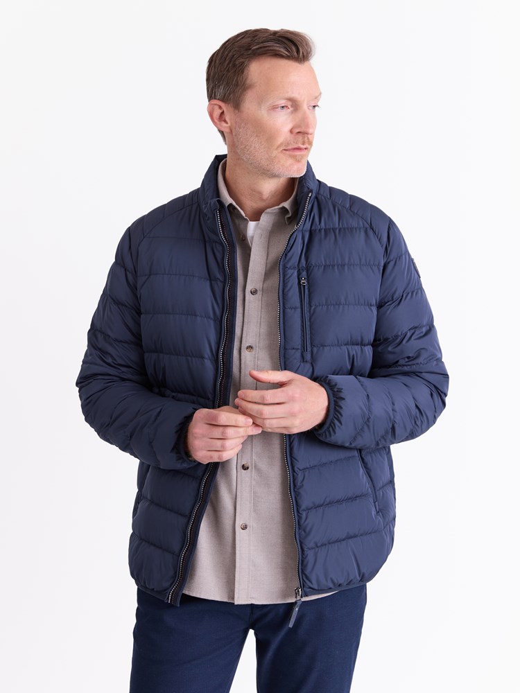 Vermont dunjakke 7512646_EMU-REDFORD-A25-Modell-Front_chn=match_1869_Vermont dunjakke EMU_Vermont dunjakke EMU 7512646.jpg_Front||Front