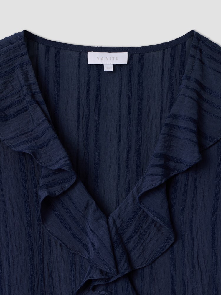 Scarlett bluse 7512772_EM1-VAVITE-A25-Front_1372.jpg_Front