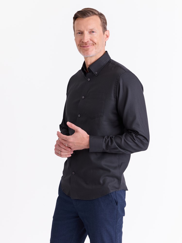 Larsen skjorte 7512774_IC9-ALVO-A25-Modell-Right_chn=match_147_Larsen skjorte IC9_Larsen skjorte IC9 7512774.jpg_Right||Right