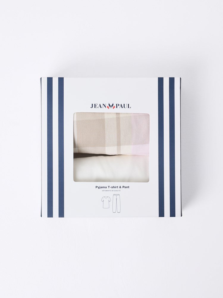 Alma pysjsett 7512791_MGU-JEANPAUL-W25-Front_5129_Alma pysjsett MGU_Alma pysjsett MGU 7512791.jpg_Front||Front