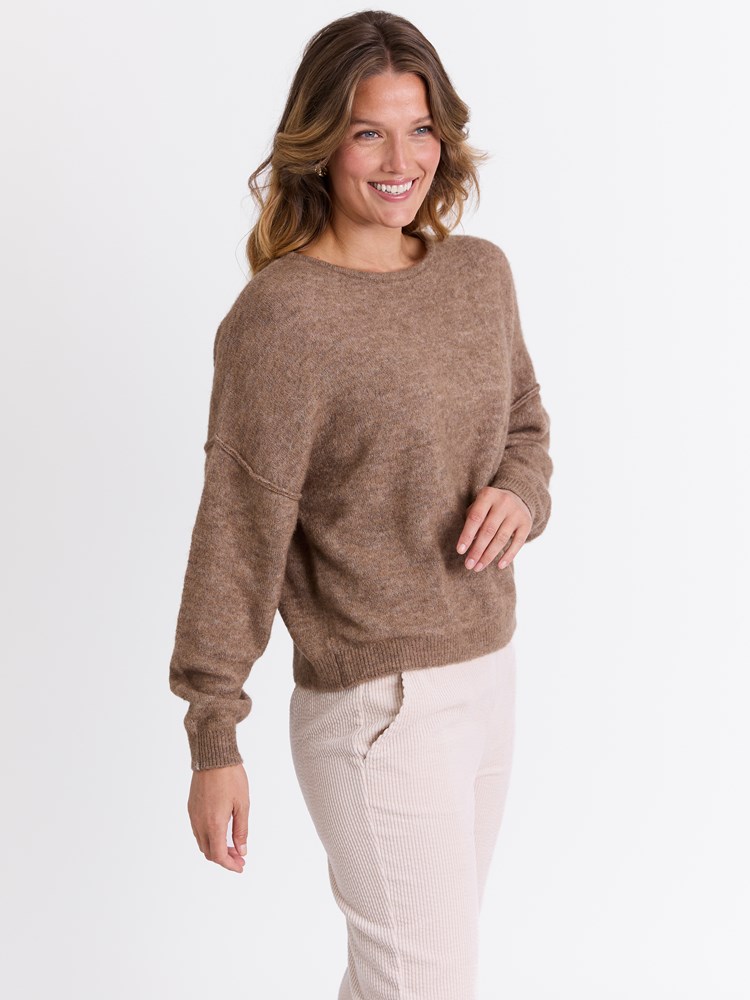 Marcella genser 7512841_AP4-MARIEPHILIPPE-W25-Modell-Front_chn=match_3793_Marcella genser AP4_Marcella genser AP4 7512841.jpg_Front||Front