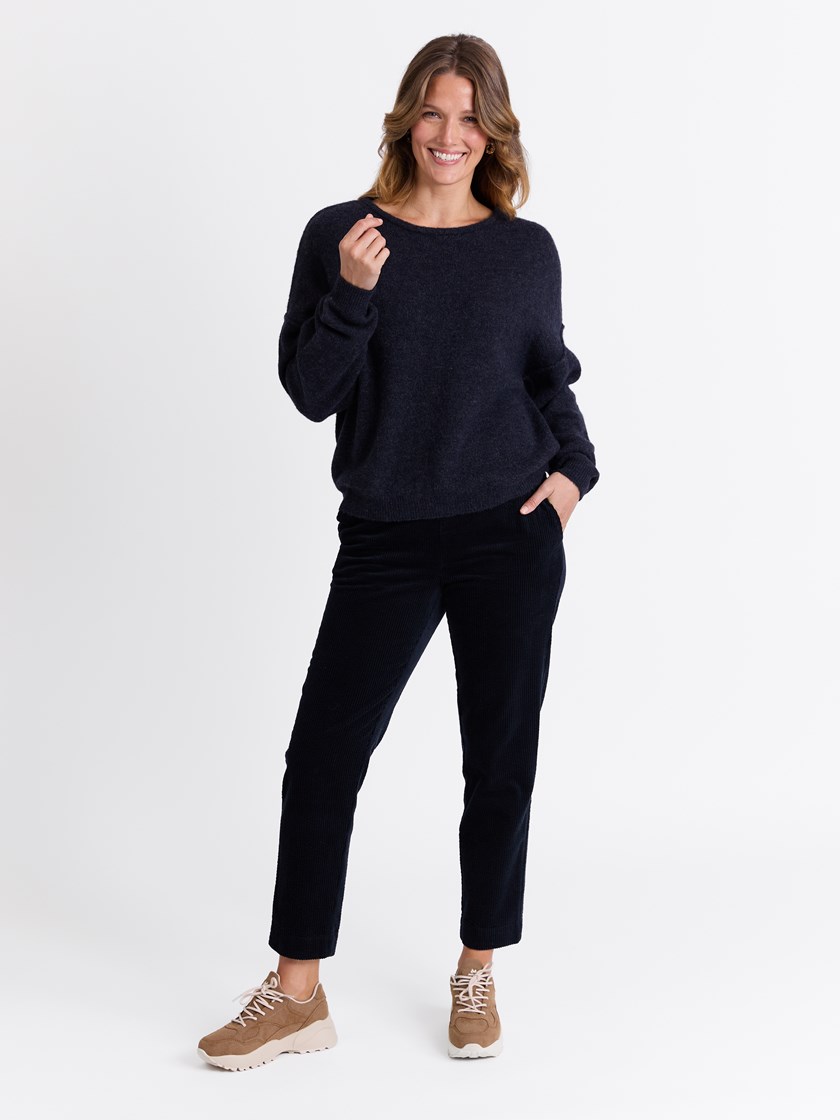 7512841 EM6 7512841_EM6-MARIEPHILIPPE-W25-Modell-Front_chn=match_4073_Marcella genser EM6_Marcella genser EM6 7512841.jpg_Front||Front