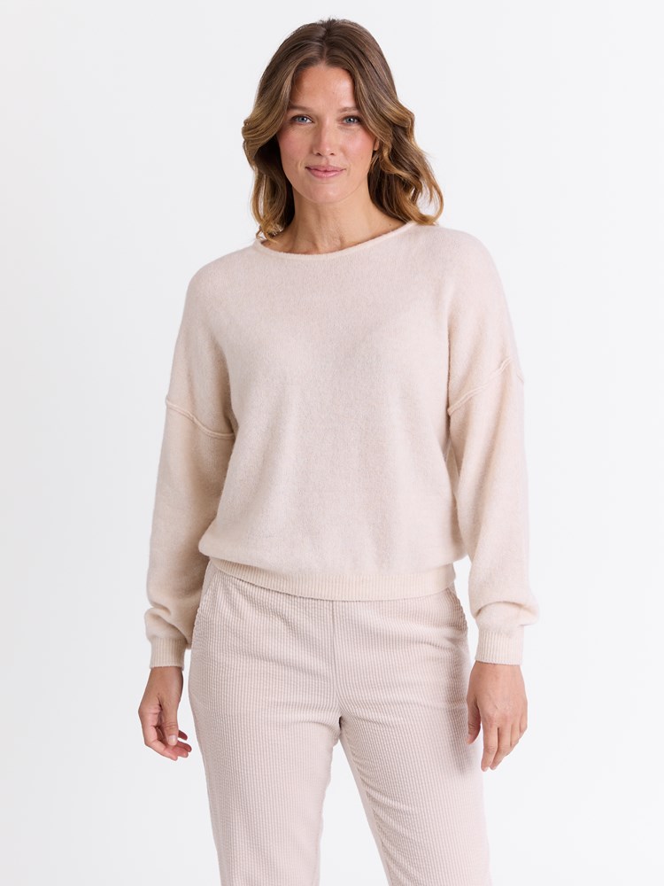Marcella genser 7512841_O0R-MARIEPHILIPPE-W25-Modell-Front_chn=match_145_Marcella genser O0R_Marcella genser O0R 7512841.jpg_Front||Front