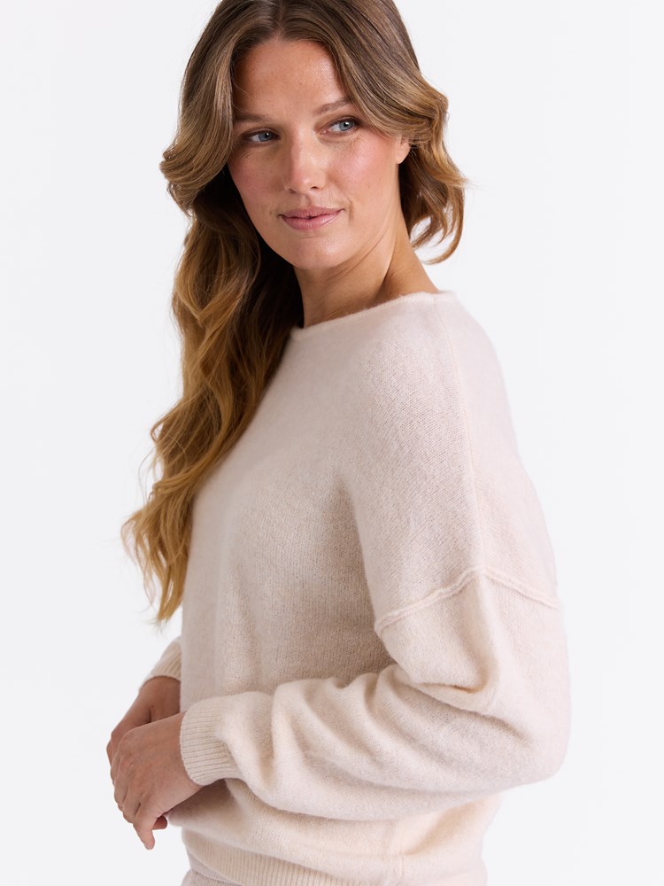 Marcella genser 7512841_O0R-MARIEPHILIPPE-W25-Modell-Front_chn=match_3195_Marcella genser O0R_Marcella genser O0R 7512841.jpg_Front||Front