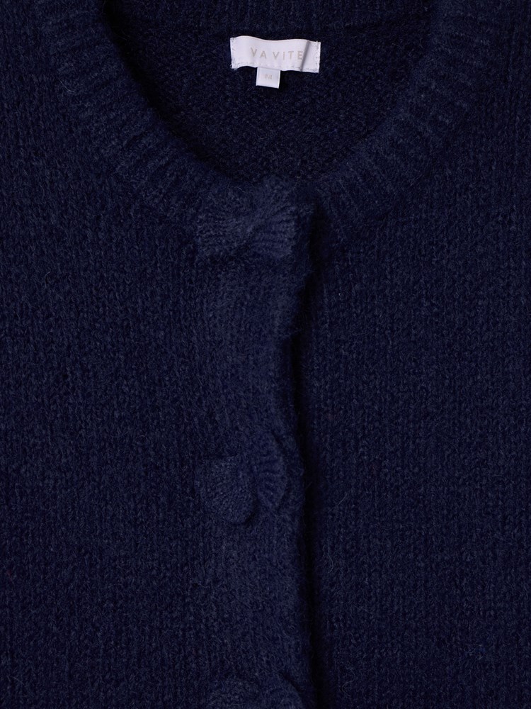 Kallie cardigan 7512896_EM1-VAVITE-A25-Front_8348_Kallie cardigan EM1_Kallie cardigan EM1 7512896.jpg_Front