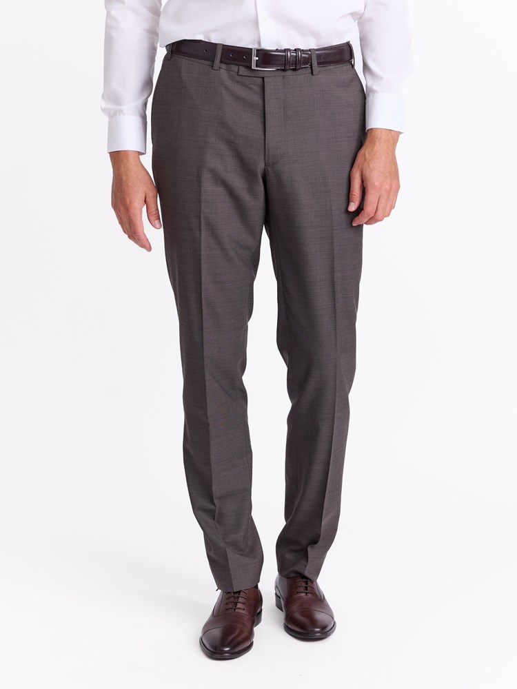 Vittorio Dario dressbukse 7512924_AIE-MARIOCONTI-A25-Modell-Front_chn=match_8637_Vittorio Dario dressbukse AIE 7512924.jpg_Front||Front
