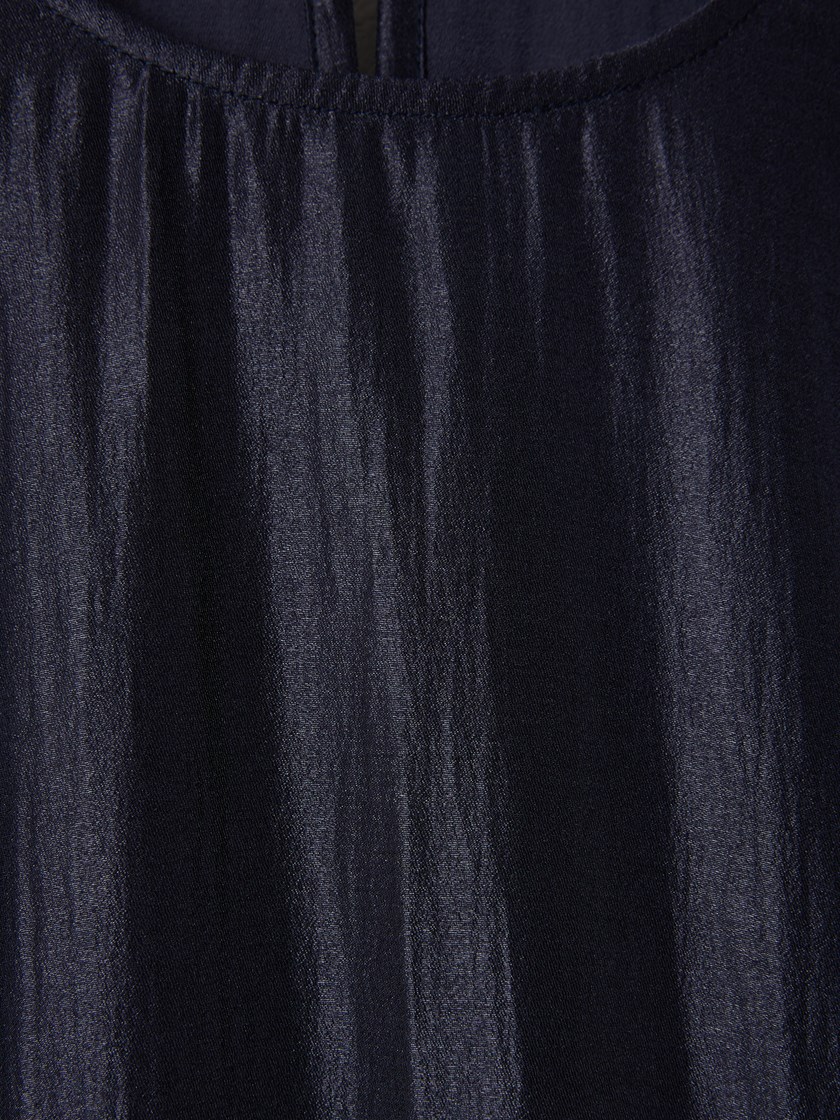 7512995 EM1 7512995_EM1-VAVITE-W25-Front_2514_Charlene kjole EM1.jpg_Front||Front